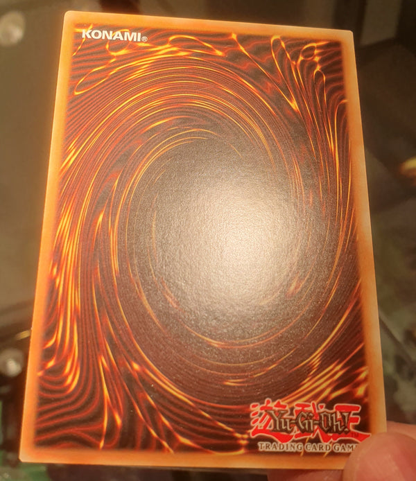 Yugioh - Pot of Duality *Ultimate Rare* AP05-EN003 (NM)