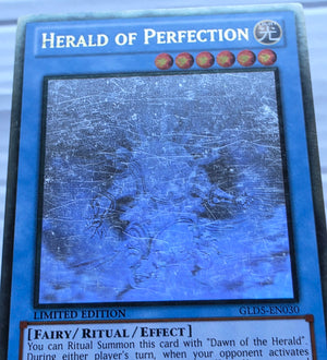 Yugioh Card - Herald of Perfection *Ghost Gold Rare* GLD5-EN030 (MP)