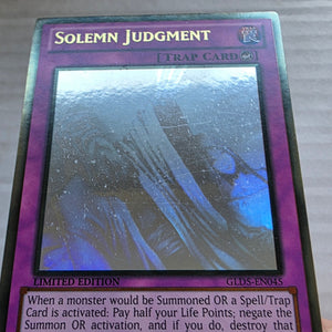Yugioh - Solemn Judgment *Ghost Gold Rare* GLD5-EN045 (LP)