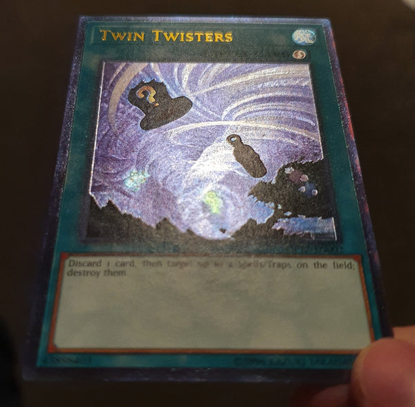 Yugioh - Twin Twisters *Ultimate Rare* OP12-EN002 (NM)