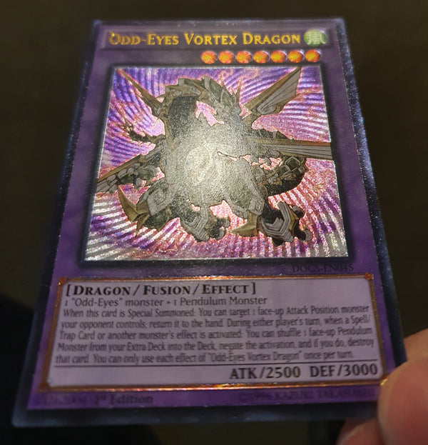 Yugioh - Odd-Eyes Vortex Dragon *Ultimate Rare* DOCS-EN045 (NM)
